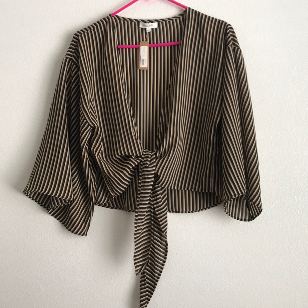 NWT Stripe Tie Front Short Sleeve Top